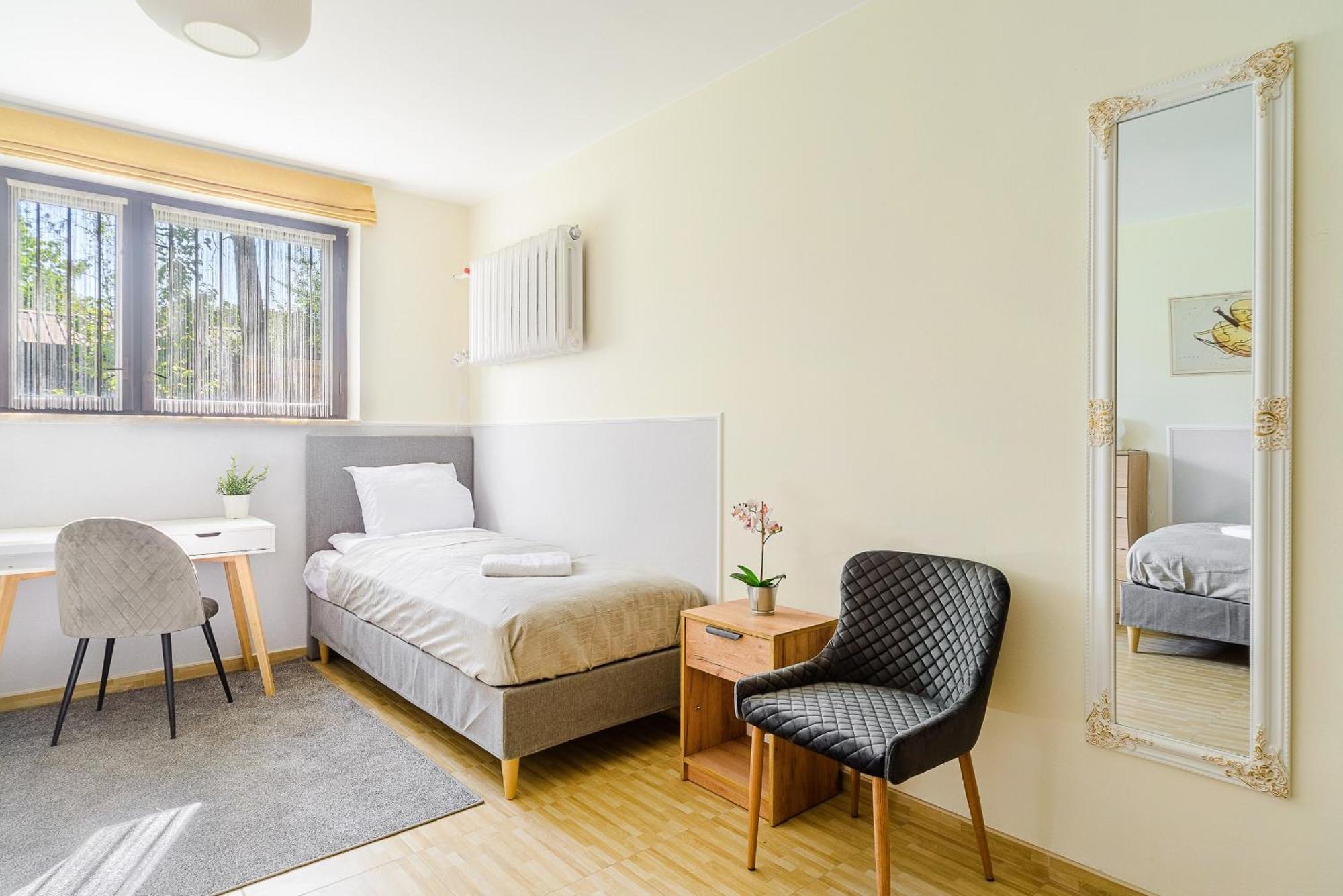 P&O Apartments Juhasow - Wawer Warsaw Ngoại thất bức ảnh